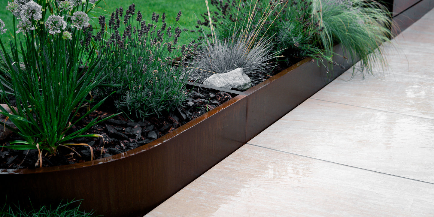 Beetumrandung - Benita